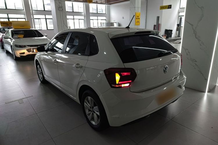 Volkswagen Polo 2020 car image #7