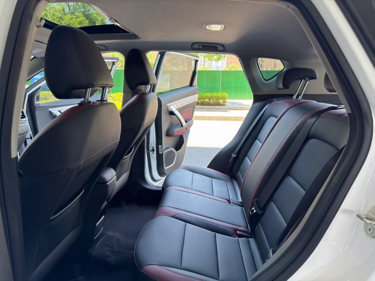 GEELY Coolray 2022 #6 GEELY Coolray 2022 car image #6