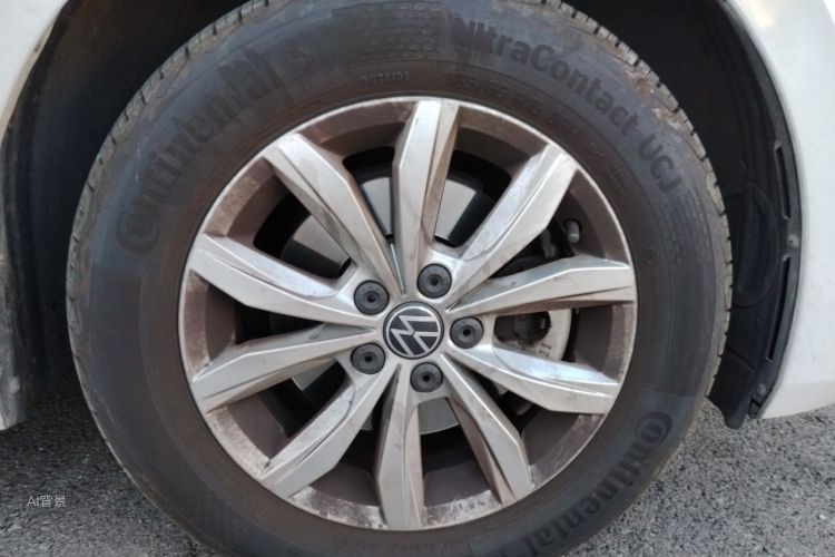 Volkswagen Polo 2022 car image #9