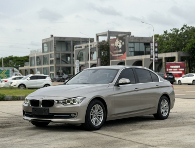 BMW 3 Series 2015 BMW 3 Series 2015 car image