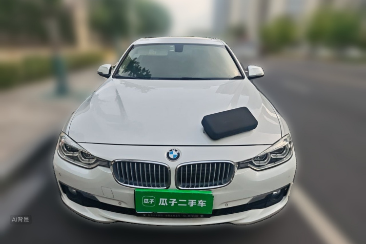BMW 3 Series 2018 #3 BMW 3 Series 2018 car image #3