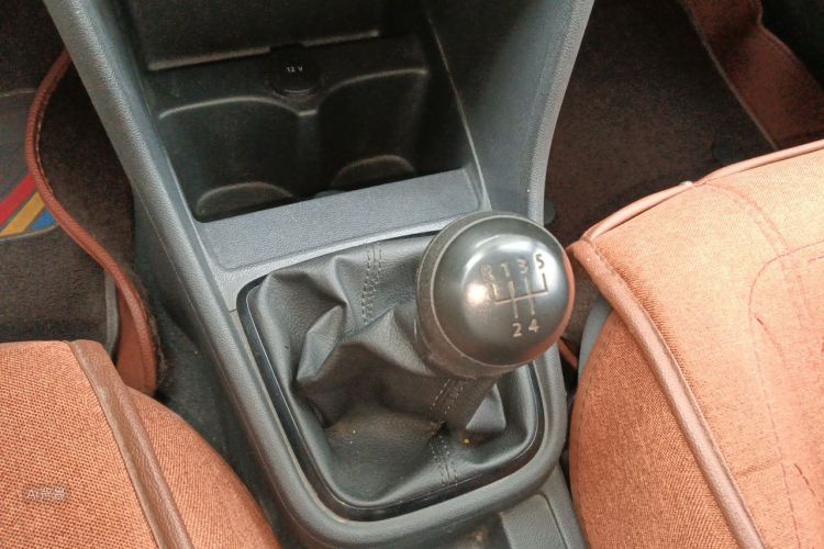 Volkswagen Santana 2016 car image #16