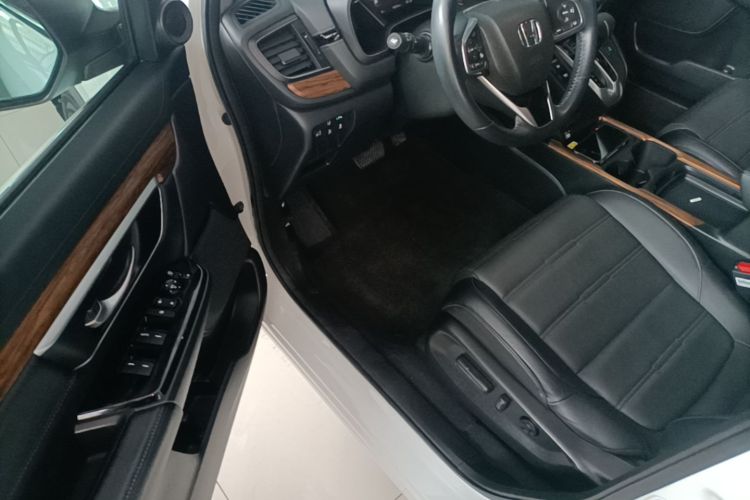 Honda CR-V 2020 car image #13