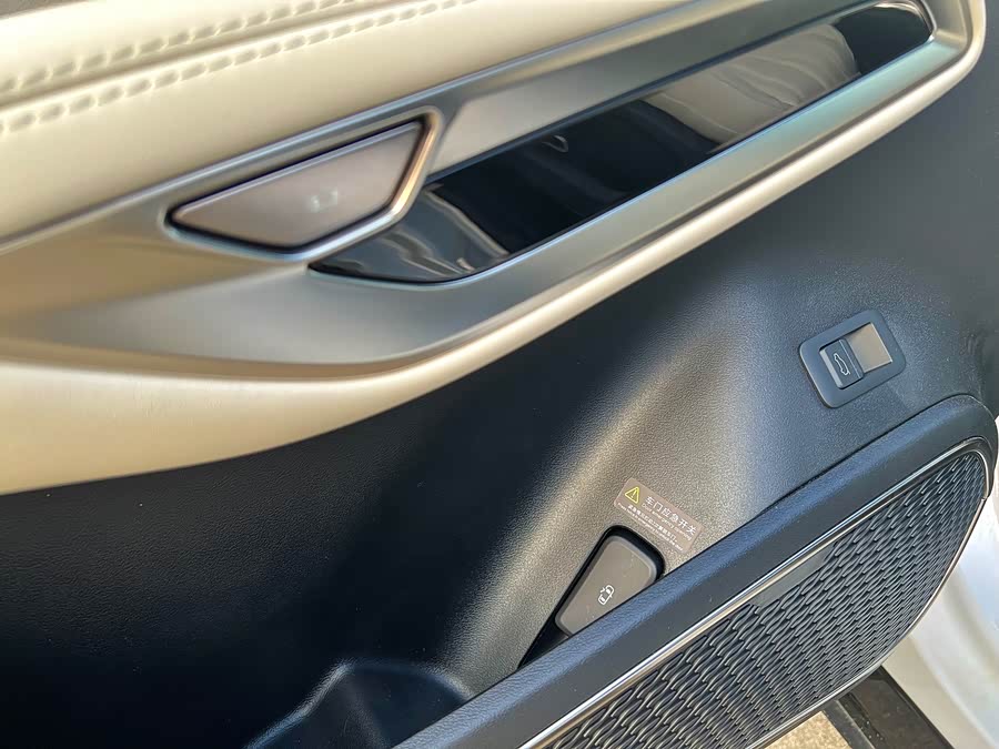 BYD SongL EV 2024 car image #19