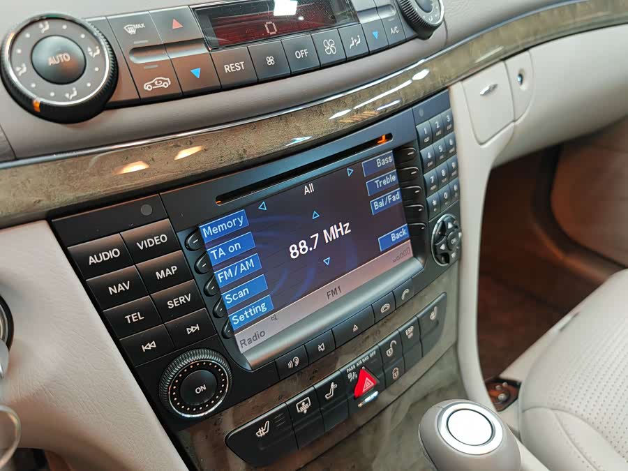 Mercedes-Benz E AMG 2008 immagine di auto #19