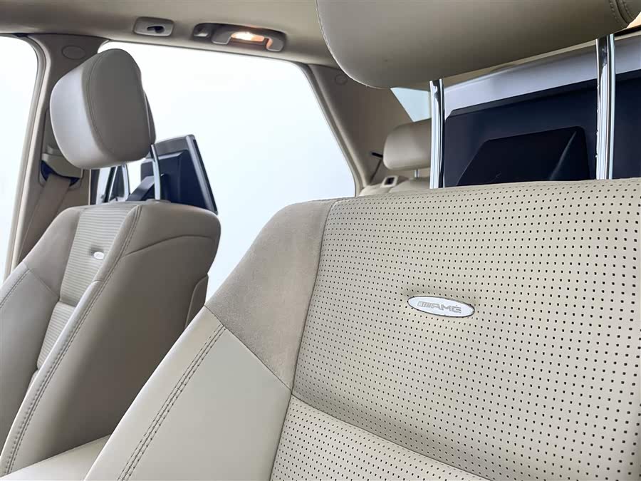 Mercedes-Benz M AMG 2010 #19 Mercedes-Benz M AMG 2010 image de voiture #19