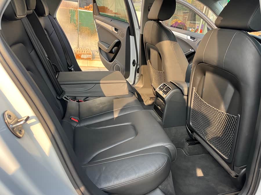 Audi A4 (Imported) 2014 car image #19