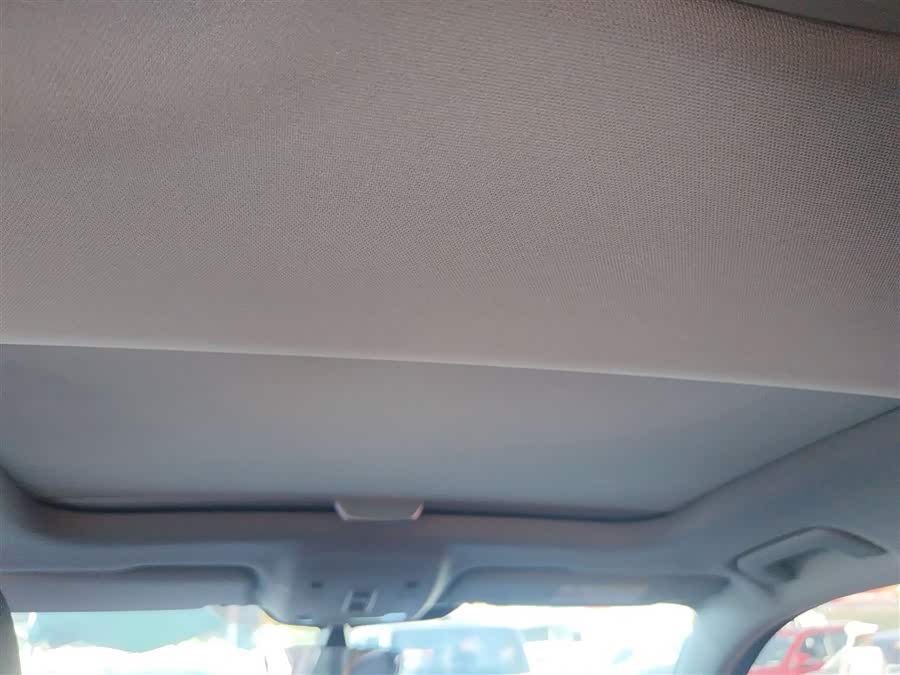 Audi Q2L e-tron 2020 car image #19