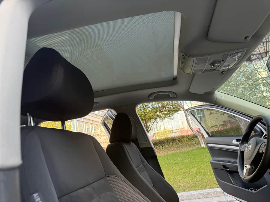 Volkswagen Golf (Imported) 2014 immagine di auto #19