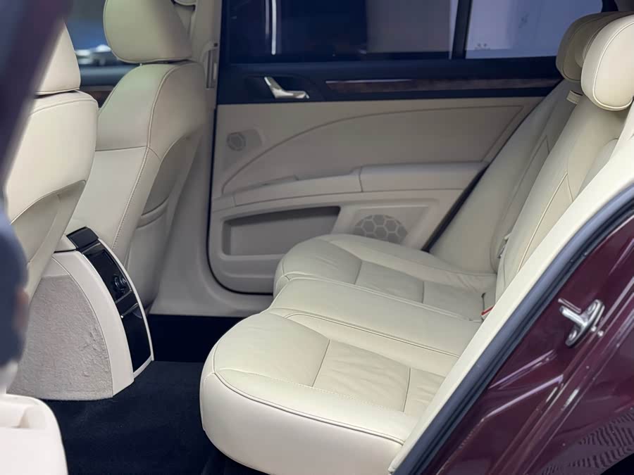 Skoda Superb 2013 car image #19