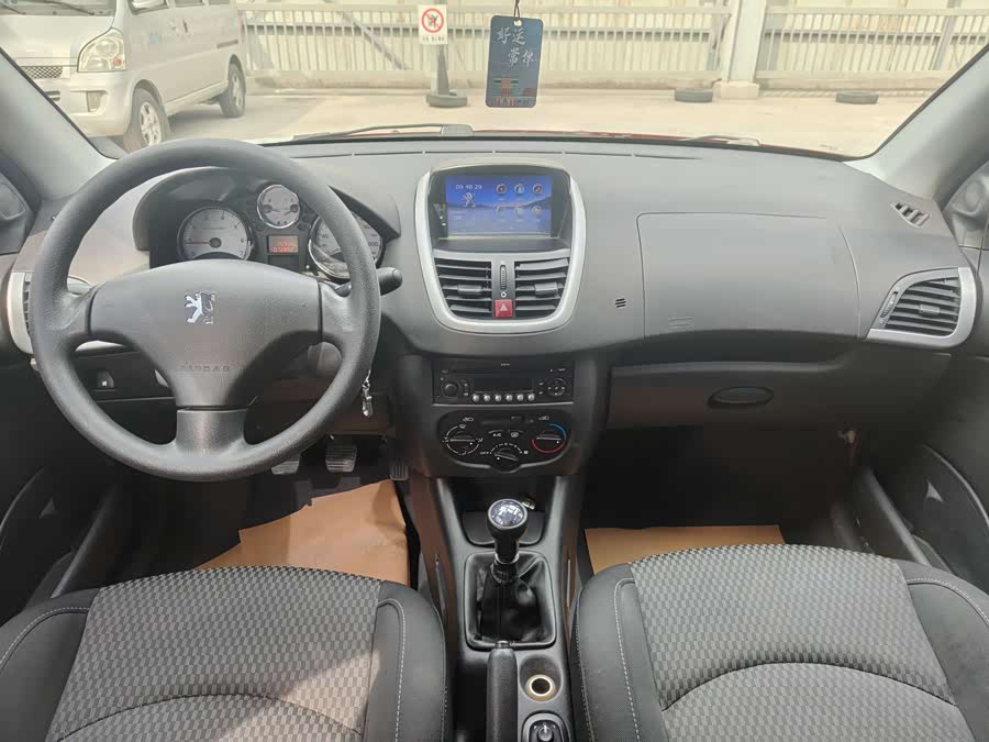 标致 标致207 2014 汽车图片 #19