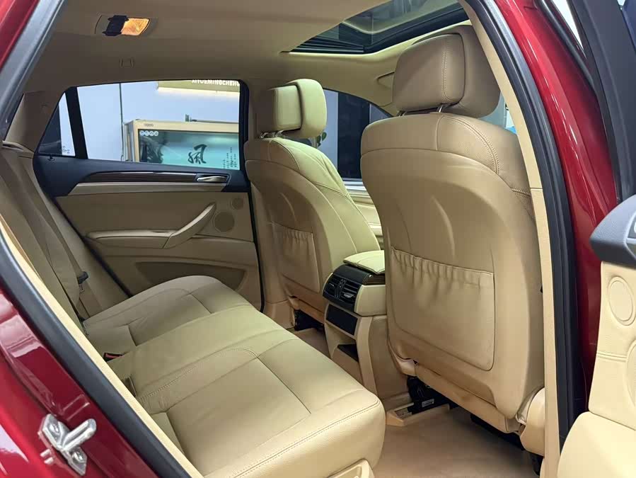 BMW X6 2012 immagine di auto #19