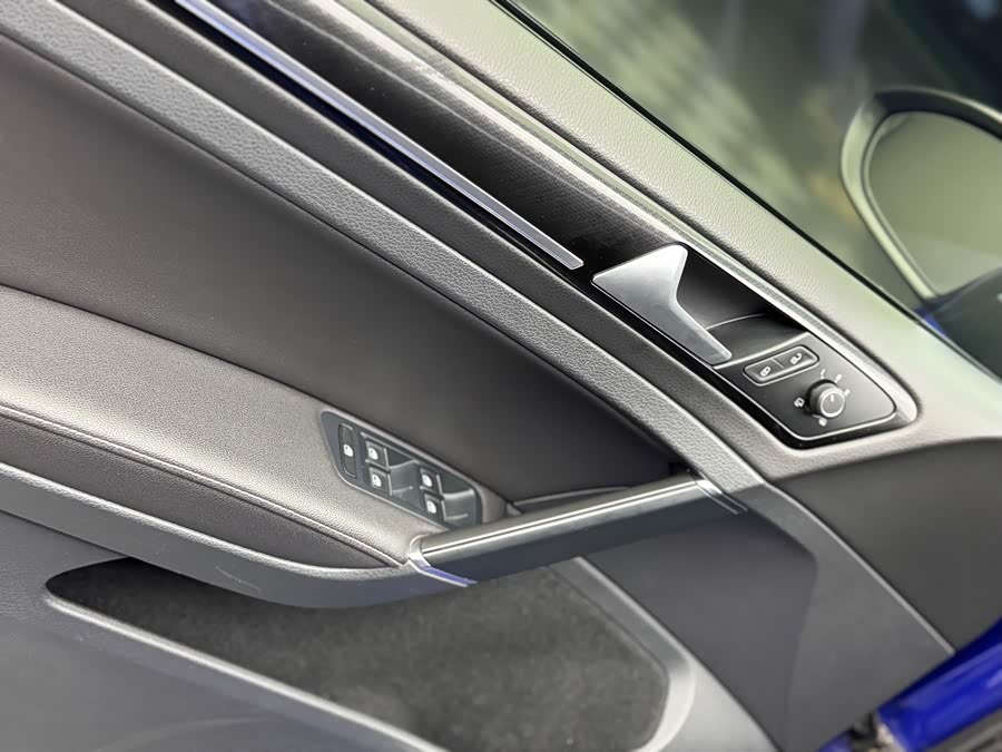 Volkswagen Golf (Imported) 2016 imagem de carro #19