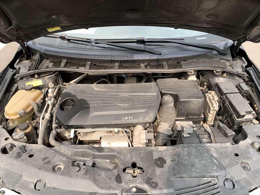 BYD G5 2015 car image #19