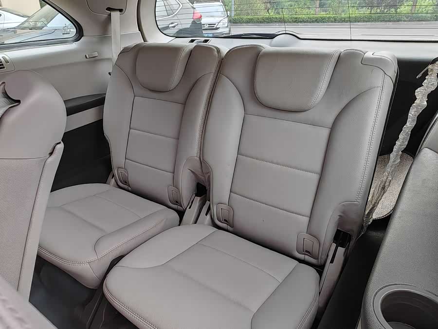 Mercedes-Benz R Class 2012 #19 Mercedes-Benz R Class 2012 car image #19