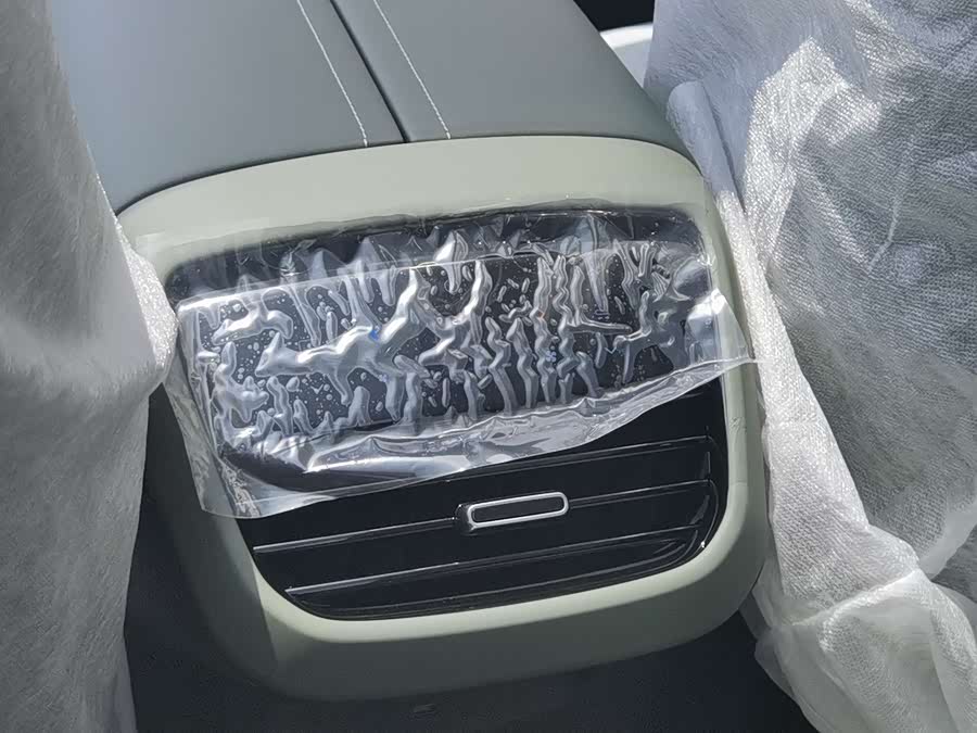 Deepal S07 2025 #19 Deepal S07 2025 car image #19