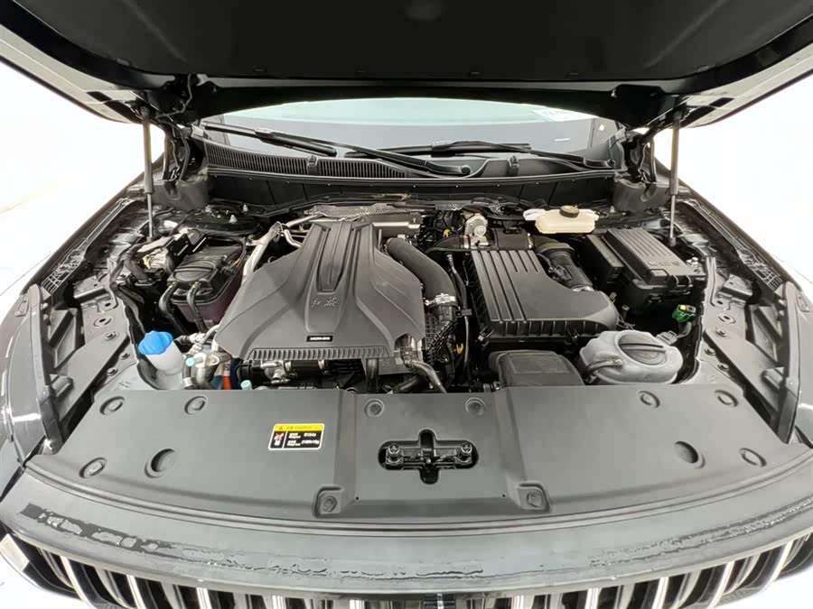 HongQi HS7 PHEV 2025 #19 HongQi HS7 PHEV 2025 car image #19