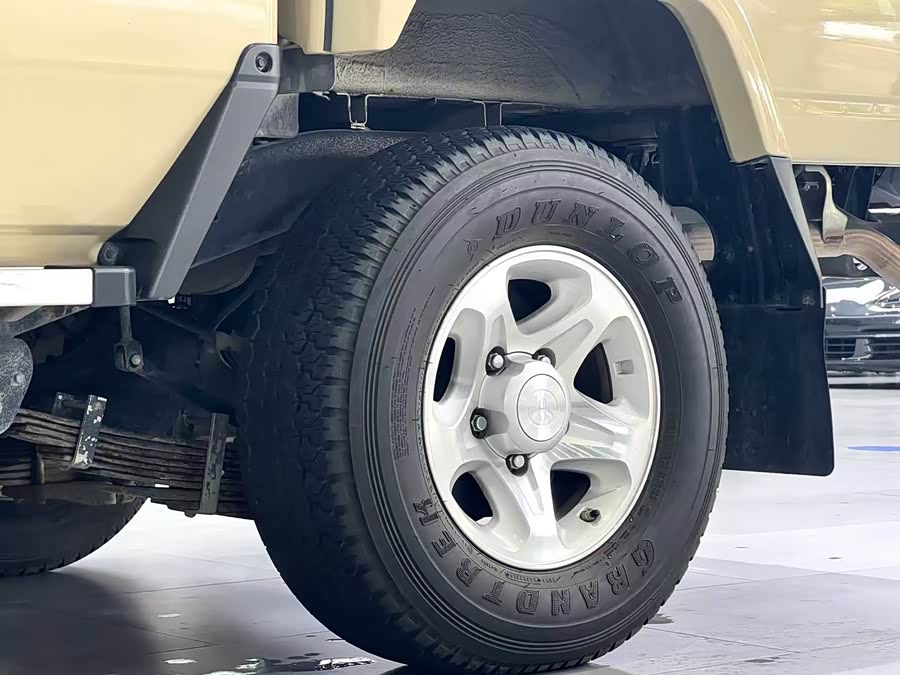 Toyota 2020 car image #19