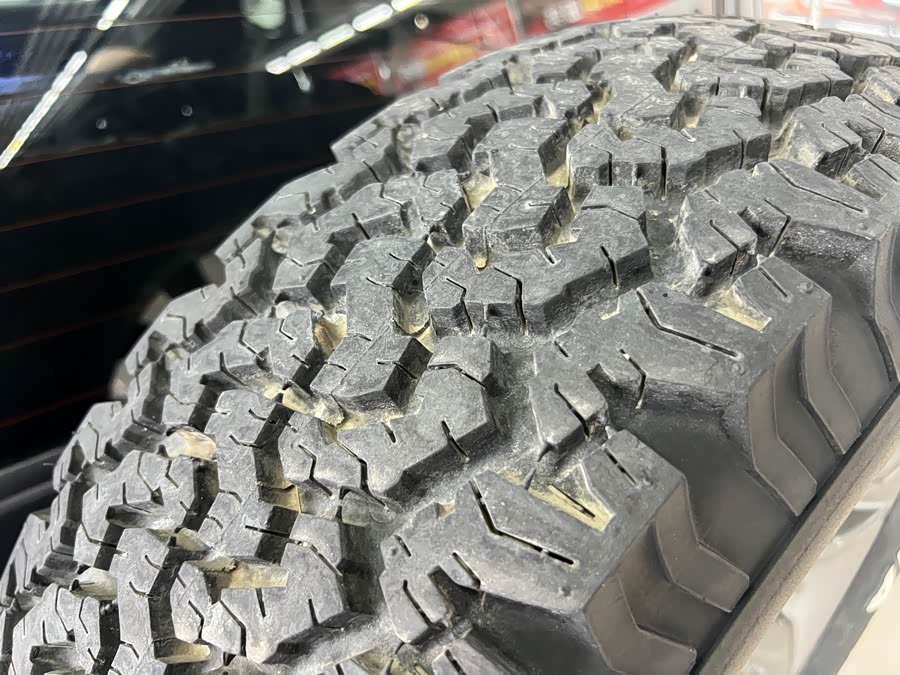 Suzuki Jimny (Imported) 2015 صورة سيارة #19