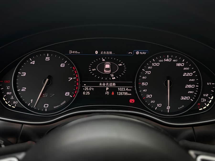 Audi S7 2014 car image #19