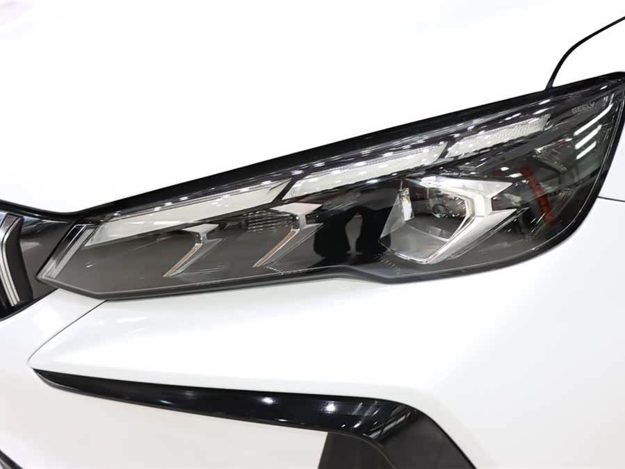 GEELY Binray 2024 car image #19