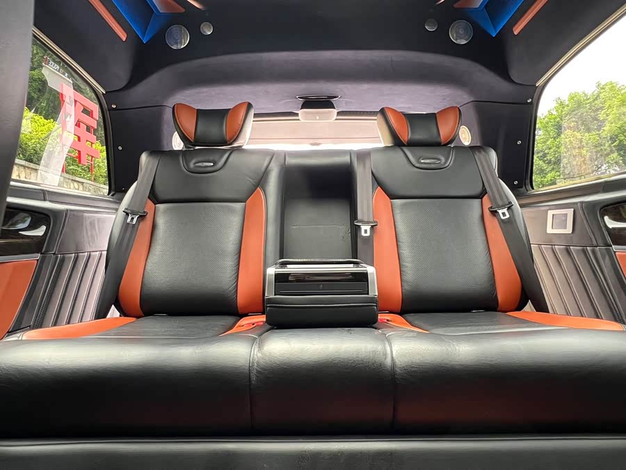 Mercedes-Benz V Class 2020 car image #19