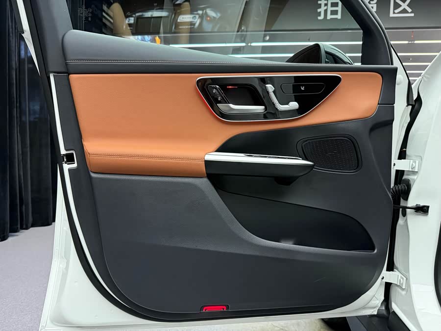 Mercedes-Benz GLC Coupe 2024 car image #19