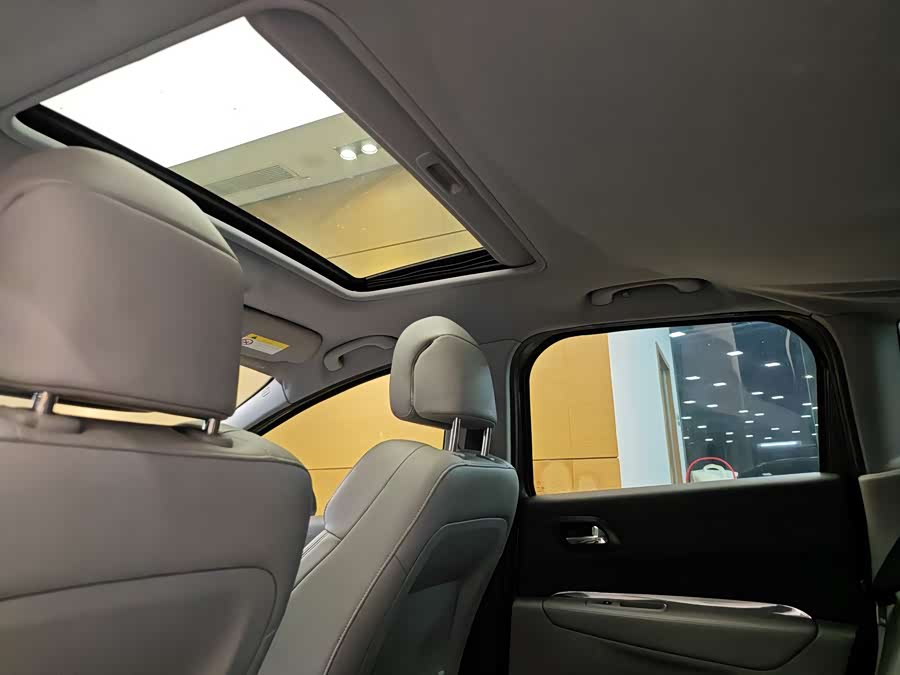Peugeot 3008 2013 صورة سيارة #19