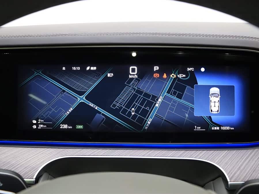 Denza N9 2025 car image #19