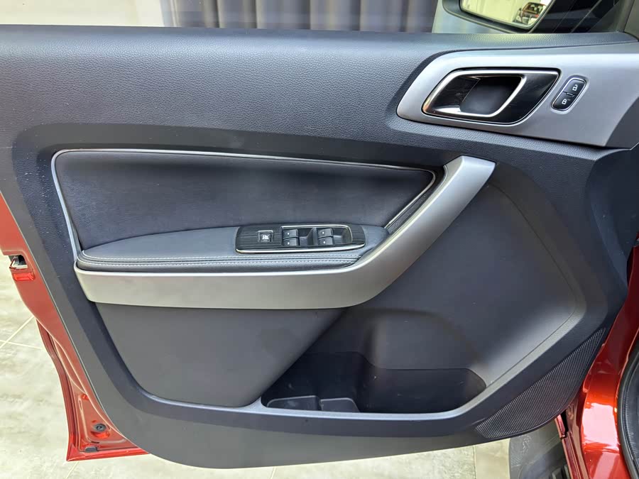 Ford Everest 2019 #19 Ford Everest 2019 car image #19