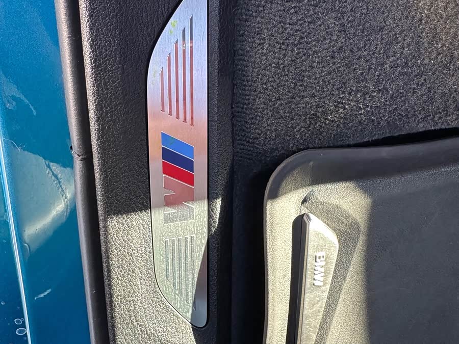 BMW X6 M 2016 #19 BMW X6 M 2016 car image #19