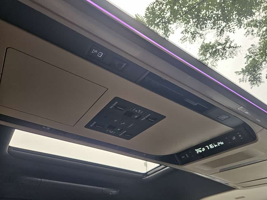 Toyota Vellfire 2024 #19 Toyota Vellfire 2024 immagine di auto #19