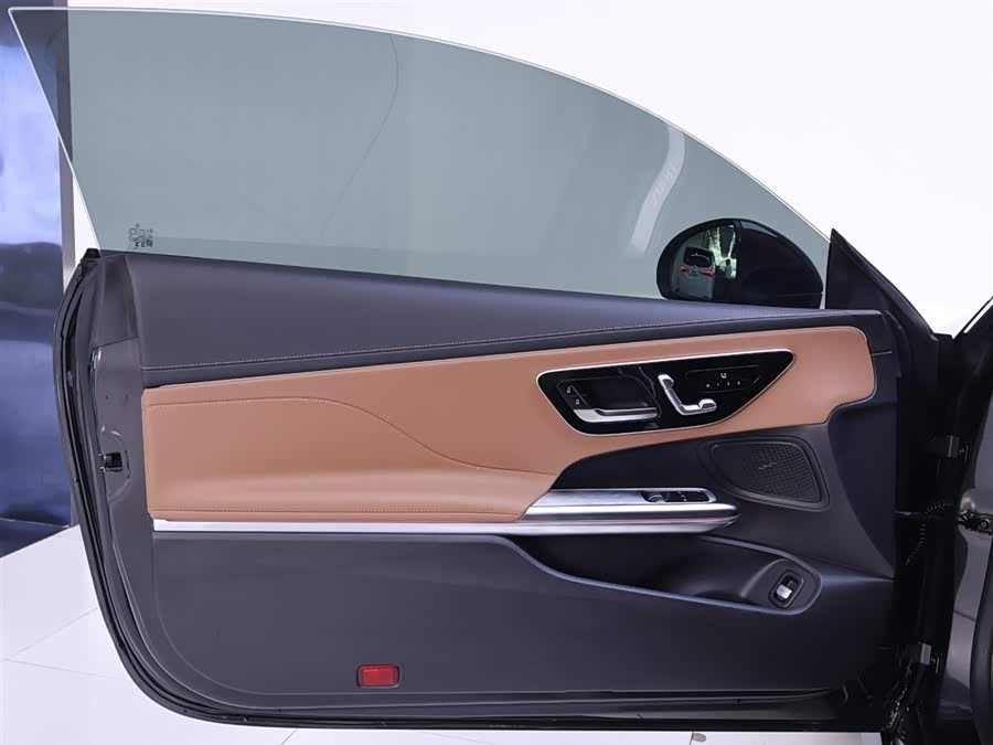 Mercedes-Benz CLE Class 2024 car image #19