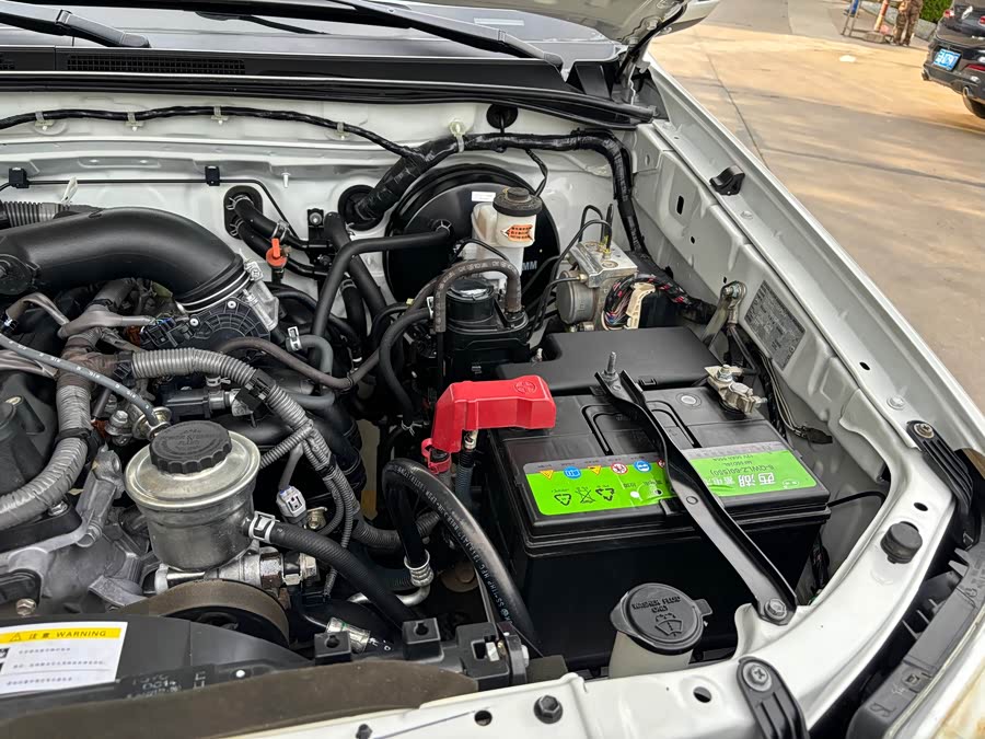 Toyota Fortuner 2014 #19 Toyota Fortuner 2014 immagine di auto #19