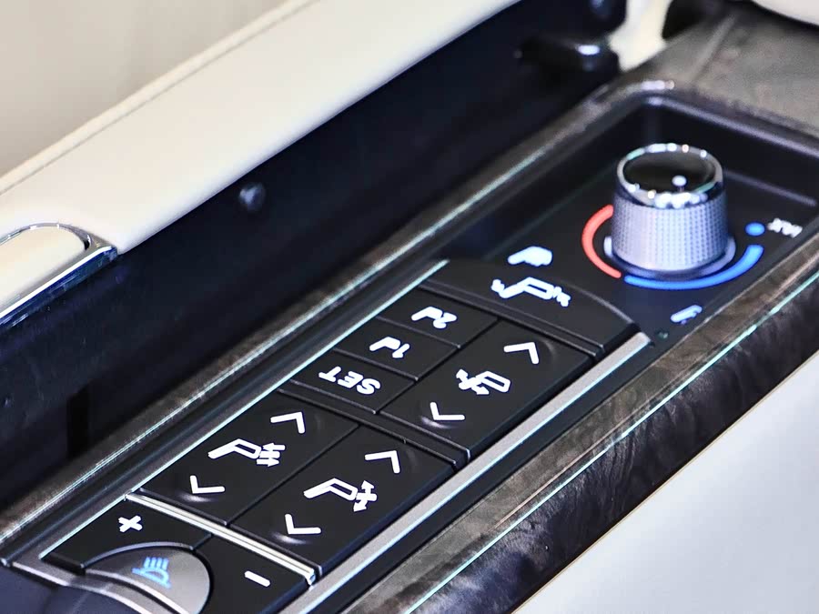 Toyota Alphard 2021 #19 Toyota Alphard 2021 car image #19