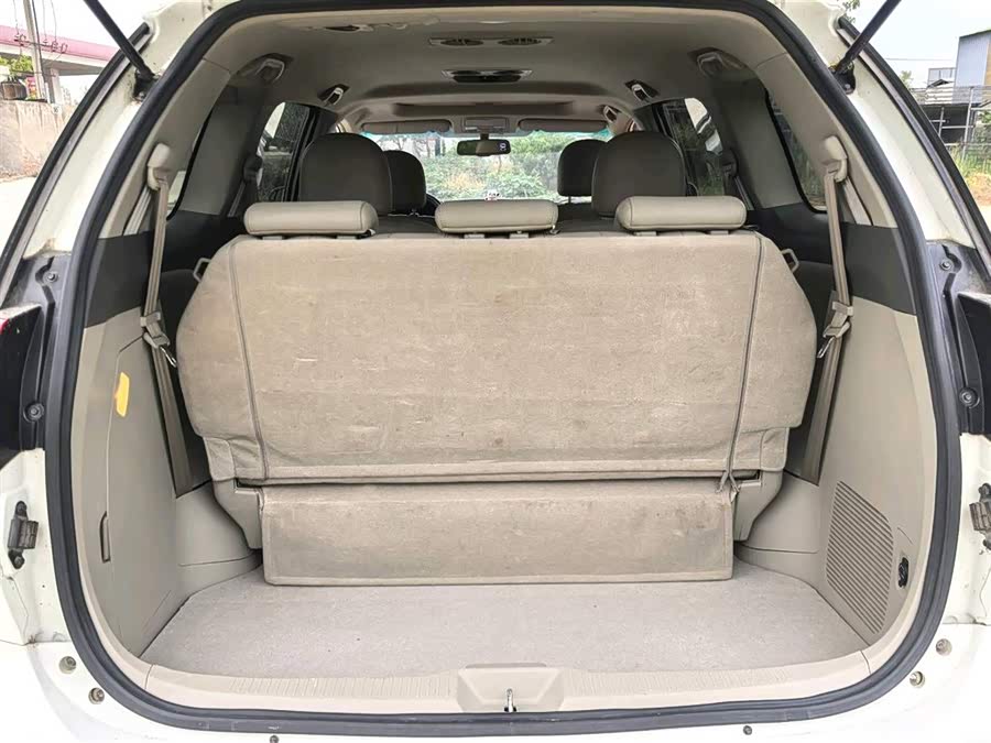 BYD M6 2016 car image #19