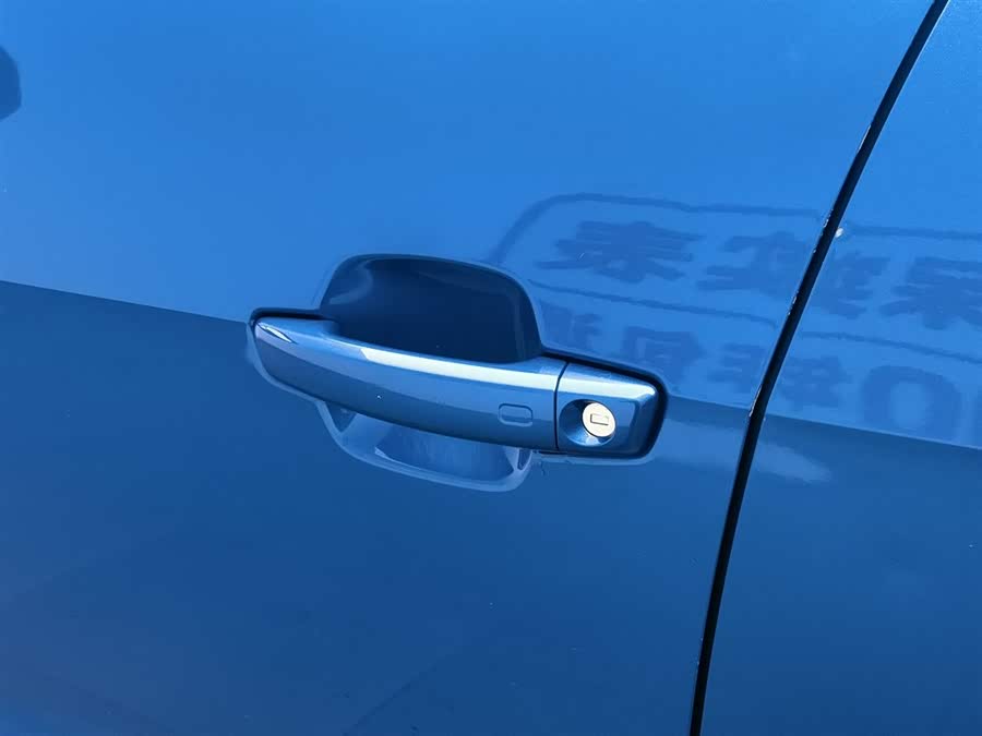 Audi Q2L e-tron 2020 #19 Audi Q2L e-tron 2020 صورة سيارة #19