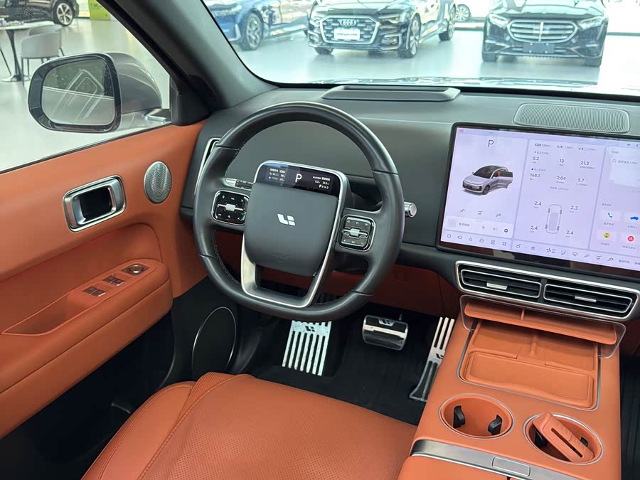 Li L6 2024 صورة سيارة #19