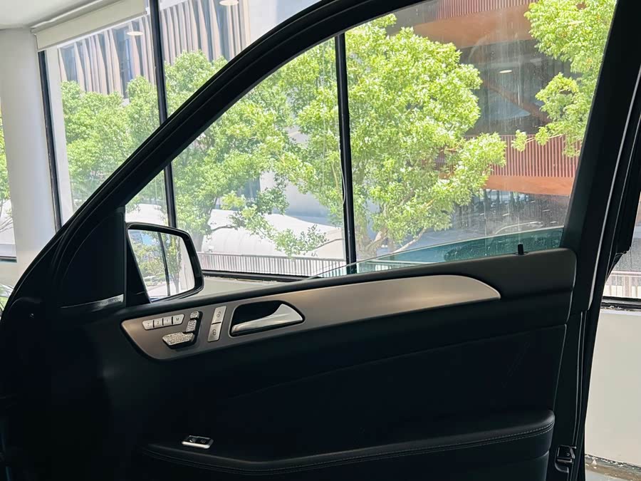 Mercedes-Benz M AMG 2015 image de voiture #19