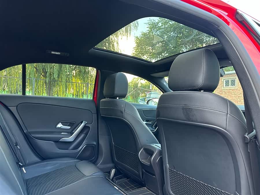 Mercedes-Benz A Class (Imported) 2020 #19 Mercedes-Benz A Class (Imported) 2020 car image #19