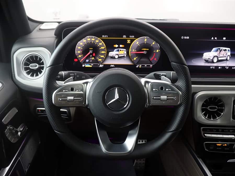 Mercedes-Benz 2024 image de voiture #19