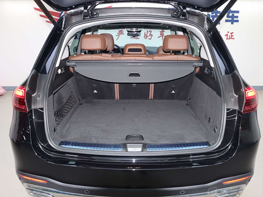 Mercedes-Benz GLE Class 2023 #19 Mercedes-Benz GLE Class 2023 car image #19