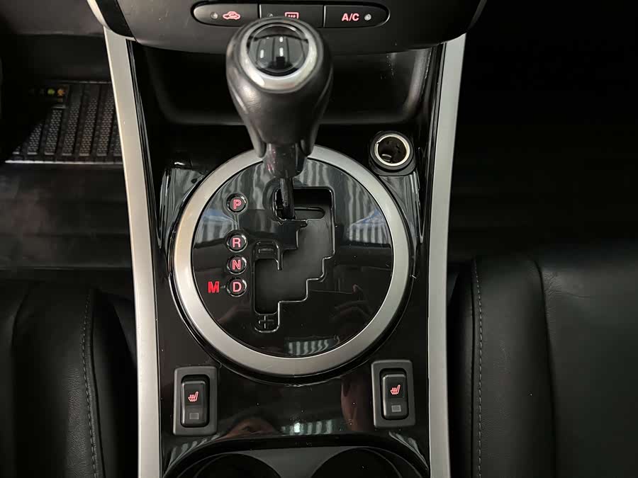 Mazda CX-7 2015 immagine di auto #19