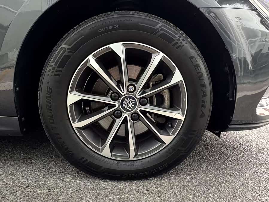 BYD Qin Pro New Energy 2020 #19 BYD Qin Pro New Energy 2020 car image #19