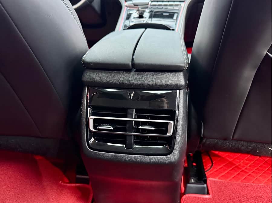 Changan CS85 Coupe 2019 car image #19