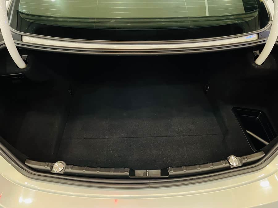 BMW 6 Series 2017 car image #19