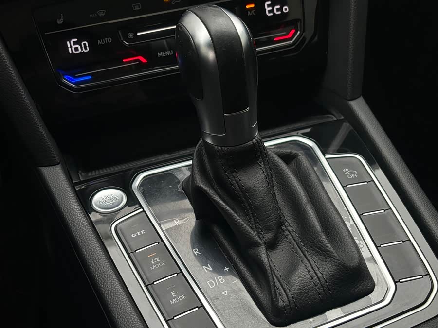 Volkswagen Magotan GTE 2021 car image #19