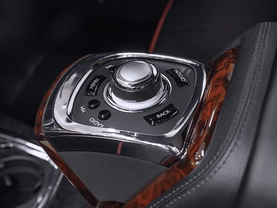 劳斯莱斯 幻影 2018 汽车图片 #19