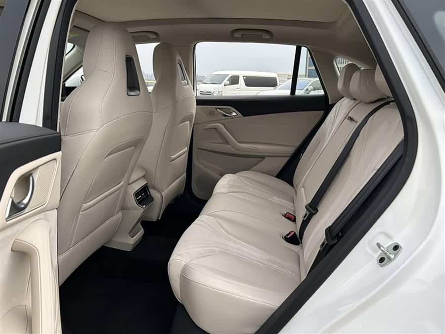 Roewe D5X DMH 2025 imagen de coche #19