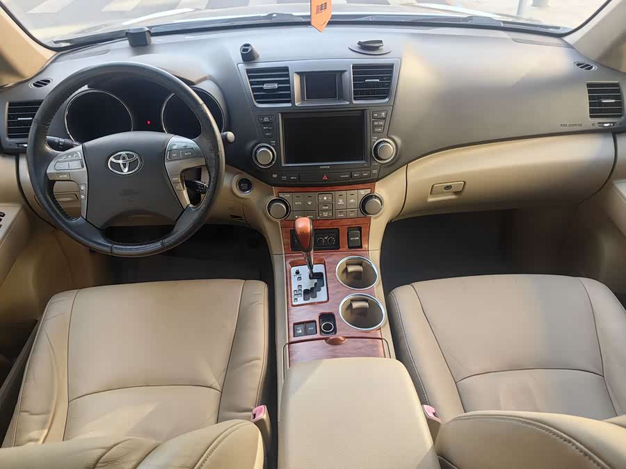 丰田 汉兰达 2010 汽车图片 #19